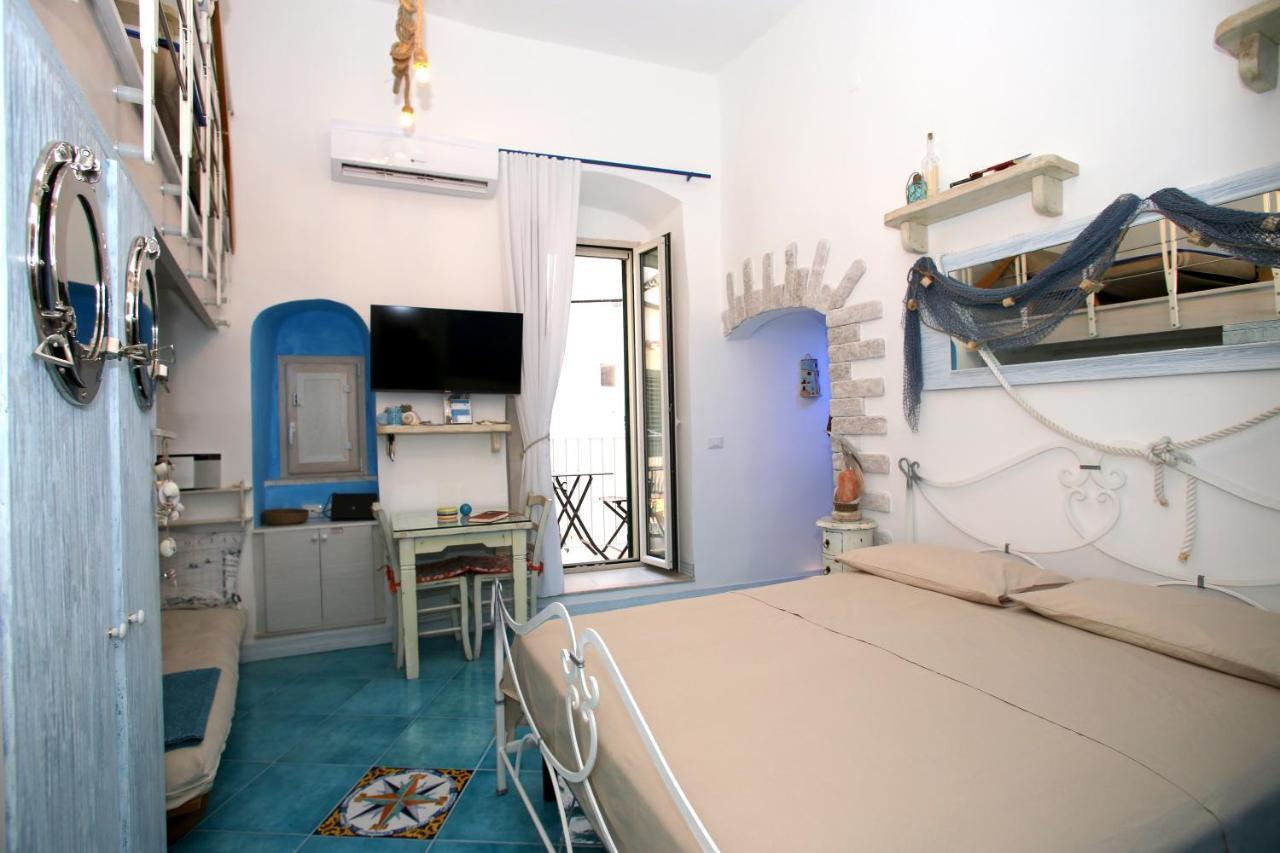 Piazzetta Petrone + Parking Apartment Vieste